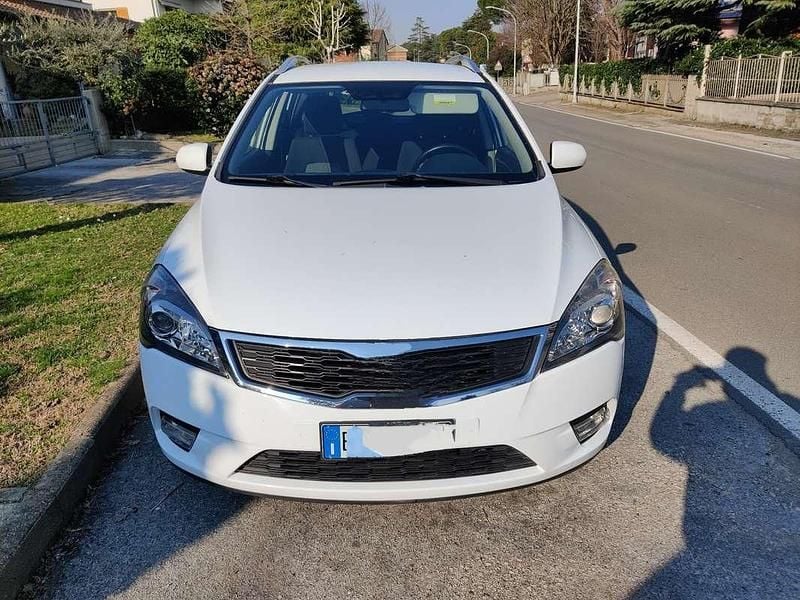 Usata Kia Ceed EX 90 CV (66 kW) 2012 Utilitaria