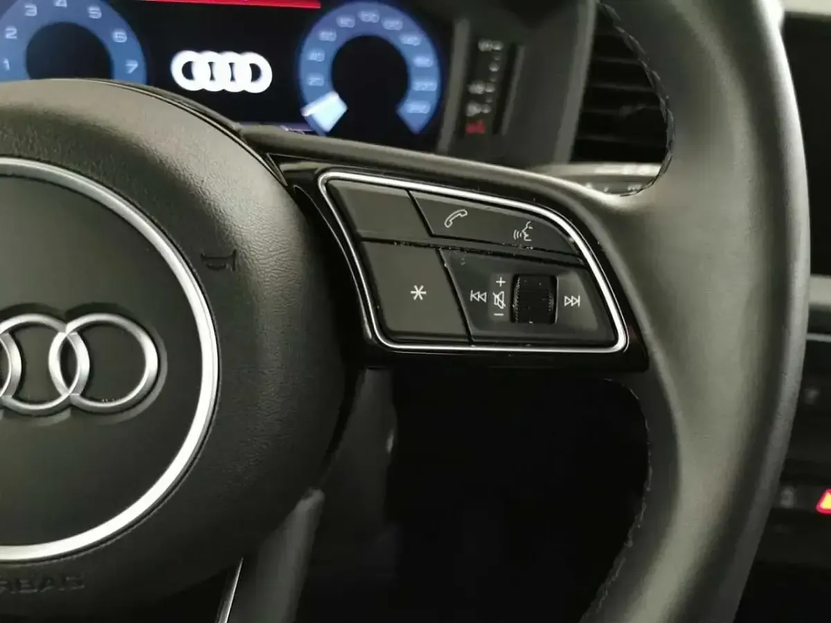 Usata Audi A1 Sportback S-Line 110 CV (80 kW) 2023 Bianco Utilitaria