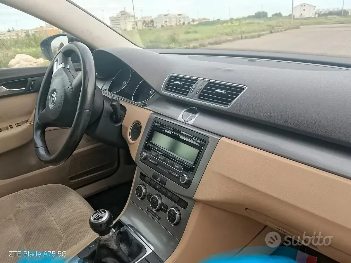 Usata VW Passat 105 CV (77 kW) 2012 Station wagon
