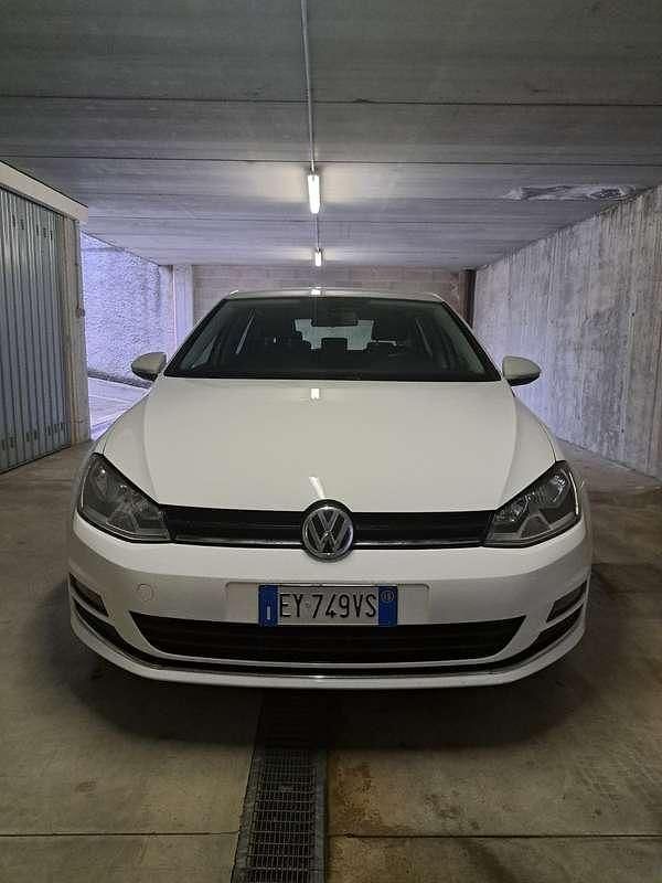 Usata VW Golf VII 110 CV (80 kW) 2015 Bianco Berlina