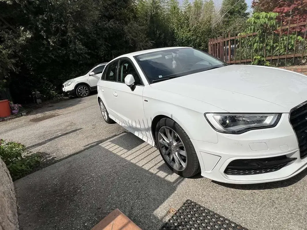 Usata Audi A3 Ambiente 110 CV (80 kW) 2016 Berlina