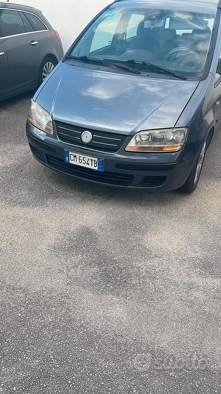 Usata 2006 Fiat Idea Dynamic Monovolume | 450 € (Ottimo prezzo) - Immagine 1/1