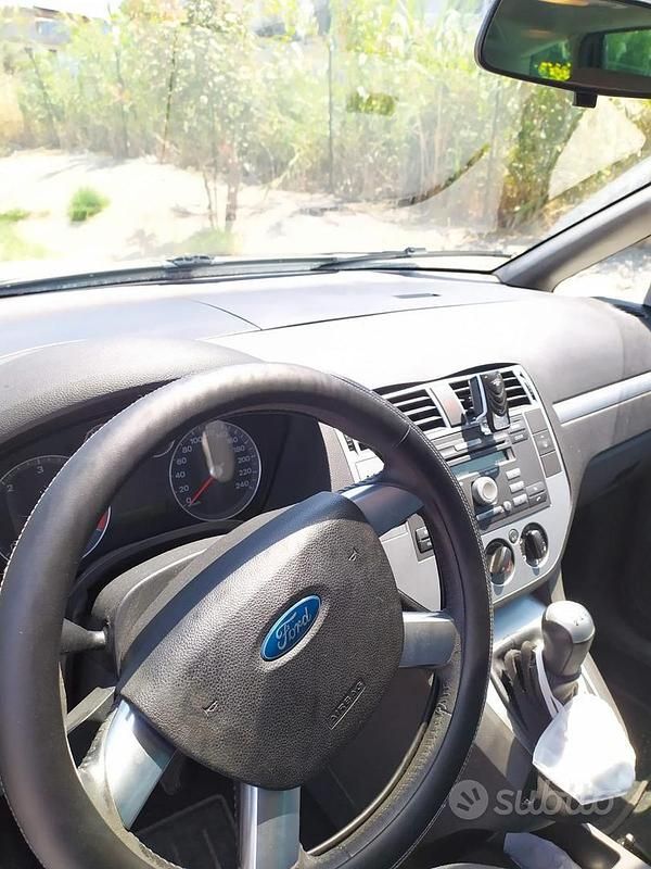 Usata Ford C-MAX 90 CV (66 kW) 2006 Monovolume