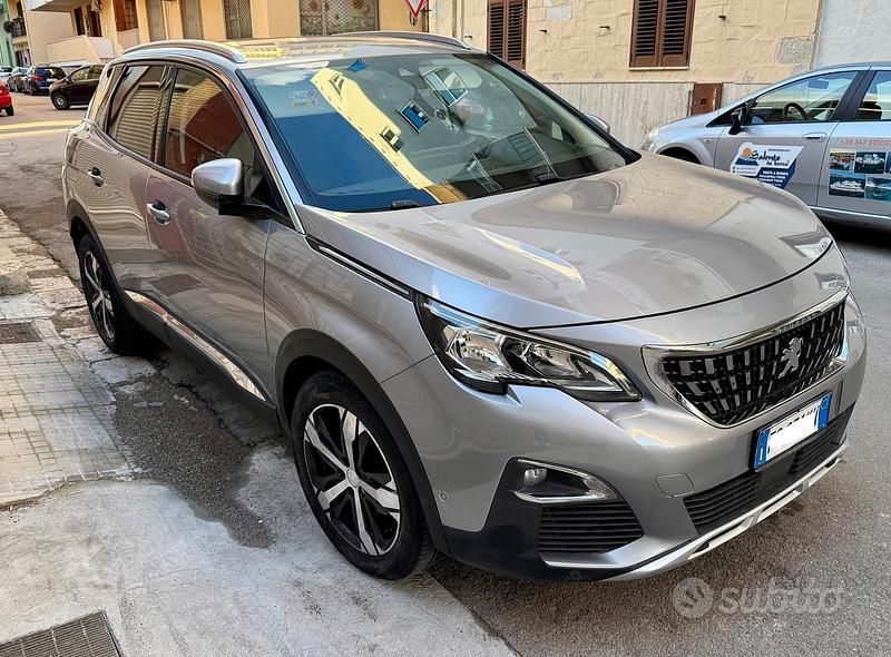 Usata Peugeot 3008 Allure 131 CV (96 kW) 2018 Grigio SUV