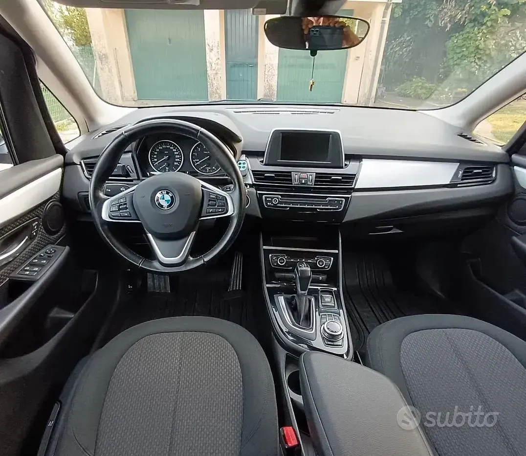 Usata BMW 218 136 CV (100 kW) 2016 Grigio Monovolume