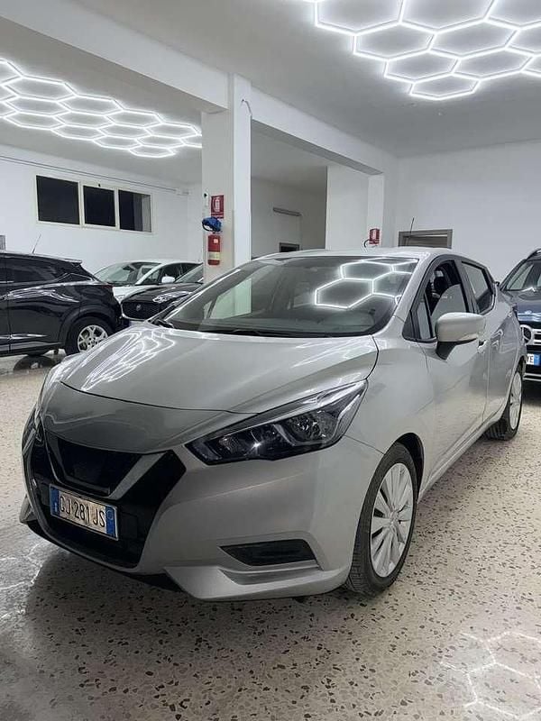 Usata Nissan Micra 92 CV (67 kW) 2022 Argento Utilitaria