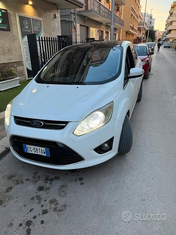 Usata Ford C-MAX Titanium 2011 Bianco Monovolume