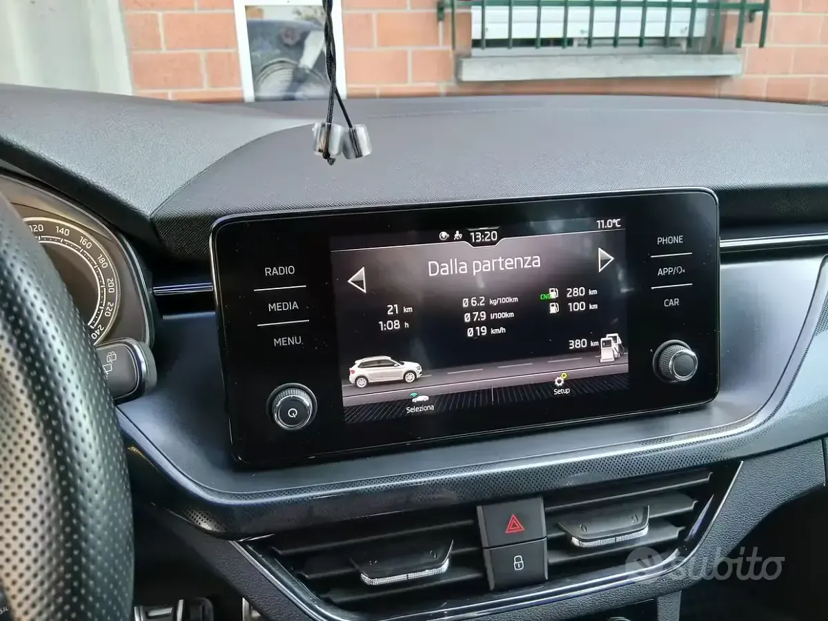 Usata Skoda Kamiq 90 CV (66 kW) 2021 Blu SUV