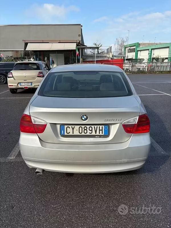 Occasion BMW 320 163 ch (119 kW) 2005 Gris Berline