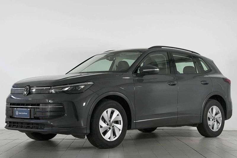 Usata VW Tiguan Life 150 CV (110 kW) 2025 Grigio SUV