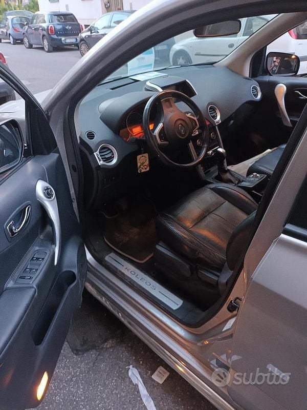 Usata Renault Koleos 175 CV (128 kW) 2009 SUV