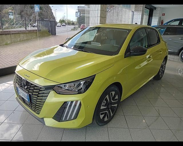Nuova Peugeot 208 Allure 100 CV (73 kW) 2025 Giallo Utilitaria