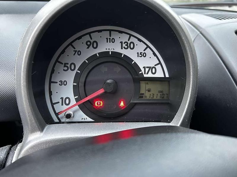 Usata Toyota Aygo Connect Style 68 CV (50 kW) 2014 Utilitaria