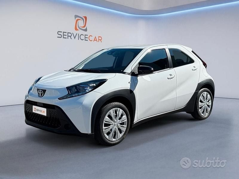 Usata Toyota Aygo X Active 72 CV (52 kW) 2024 Bianco SUV