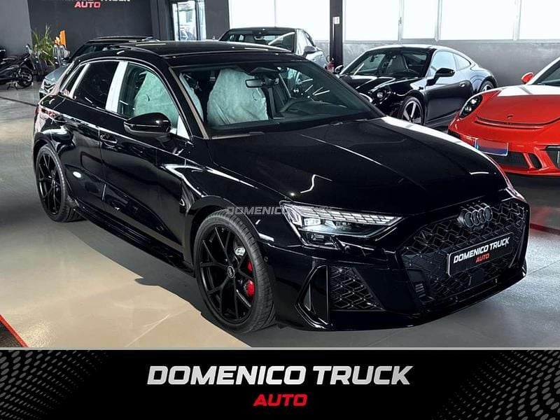 Nuova Audi RS3 Sportback Ambiente 400 CV (294 kW) 2025 Nero Utilitaria