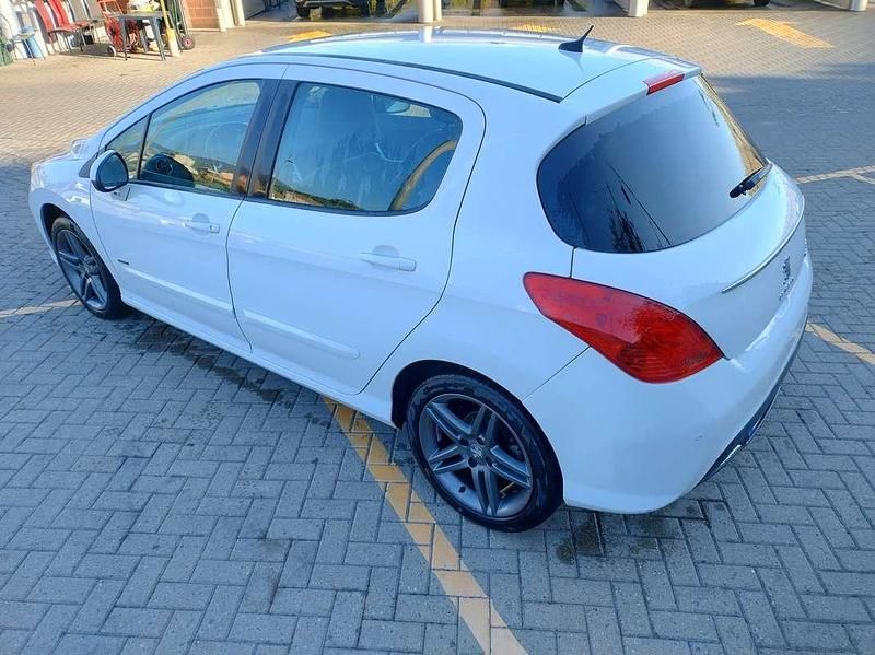 Usata Peugeot 308 Sportium 112 CV (82 kW) 2012 Bianco Berlina