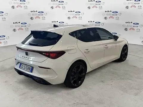Usata Cupra Leon 150 CV (110 kW) 2024 Bianco Utilitaria