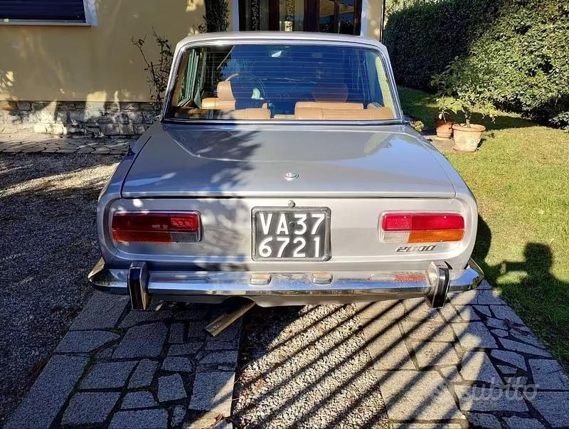 Usata Alfa Romeo 2000 1970 Berlina