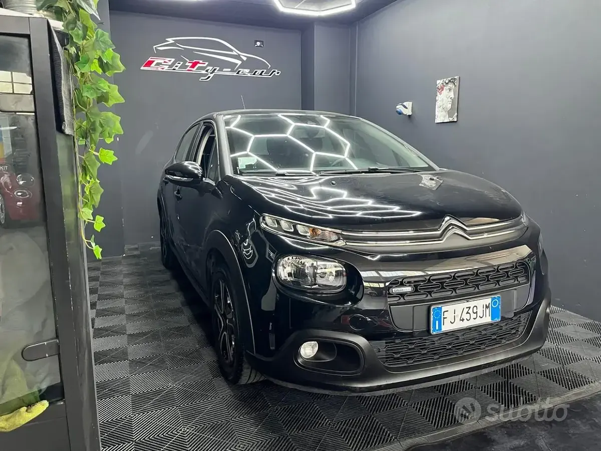 Usata Citroën C3 PureTech 82 CV (60 kW) 2017 Nero Berlina