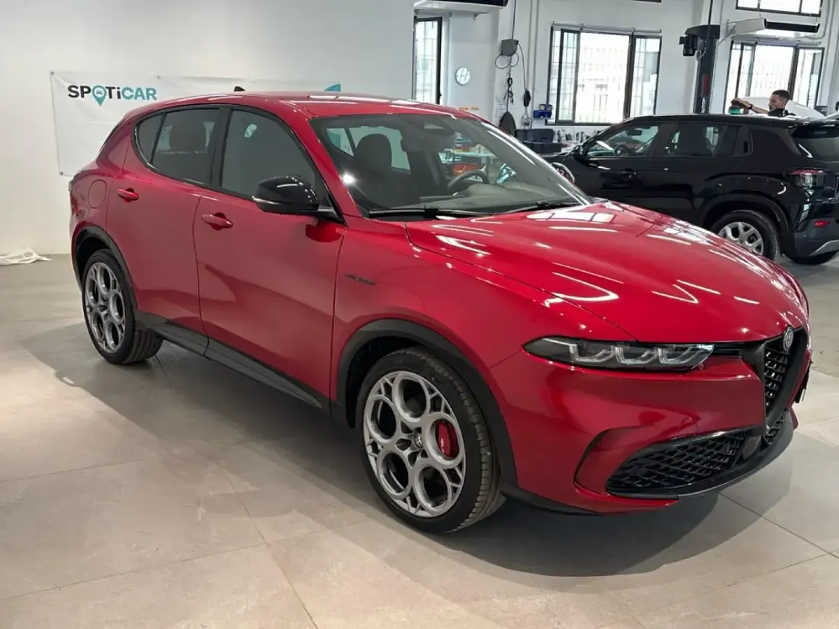 Nuova Alfa Romeo Tonale Veloce 160 CV (117 kW) 2026 Other SUV