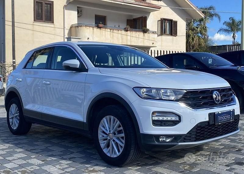 Usata VW T-Roc Business 116 CV (85 kW) 2020 Bianco SUV