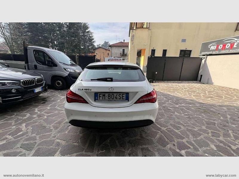 Usata Mercedes CLA180 Executive 109 CV (80 kW) 2018 Bianco Berlina