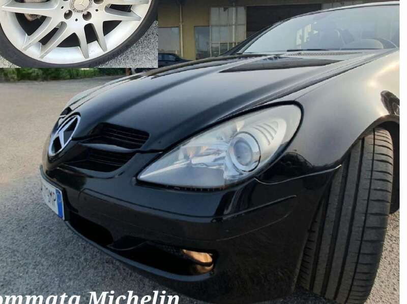 Usata Mercedes SLK200 163 CV (119 kW) 2009 Grigio Cabrio