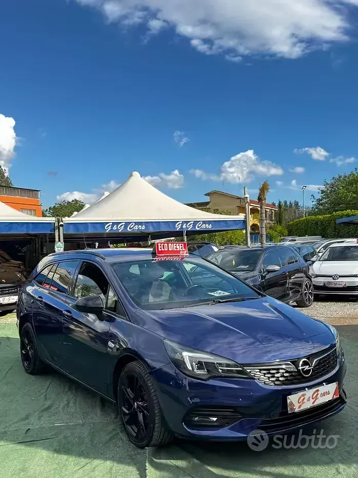 Usata Opel Astra Ultimate 122 CV (89 kW) 2020 Blu Station wagon