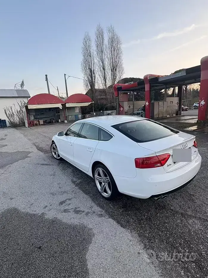Usata Audi A5 Sportback Ambiente 190 CV (139 kW) 2015 Bianco Utilitaria