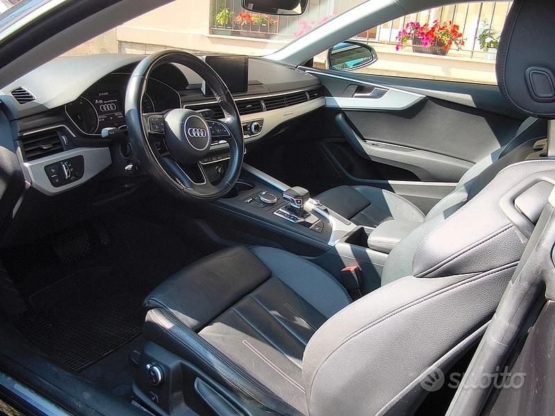 Usata Audi A5 218 CV (160 kW) 2017 Grigio Coupé