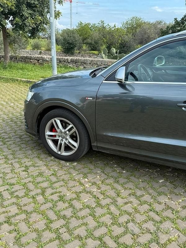Usata Audi Q3 150 CV (110 kW) 2017 Grigio SUV