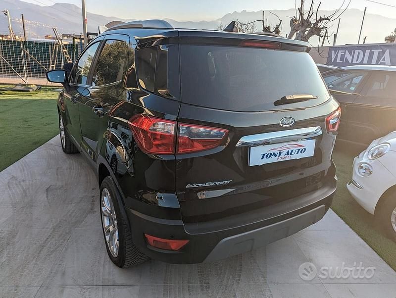 Begagnad Ford Ecosport Titanium 100 HK (73 kW) 2020 Svart SUV