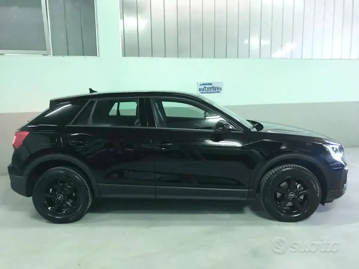 Usata Audi Q2 Business 110 CV (80 kW) 2022 Nero SUV
