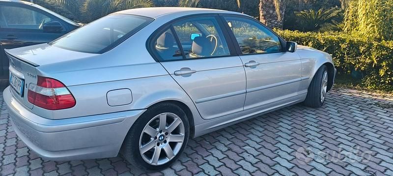 Usata BMW 320 Efficient Dynamics 2004 Grigio Berlina