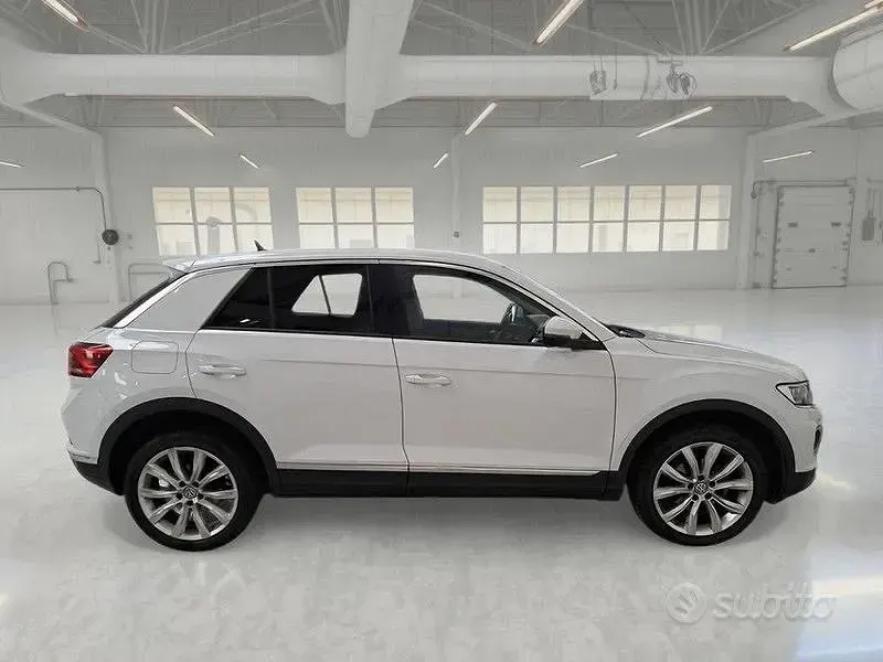 Usata VW T-Roc Advance 149 CV (109 kW) 2020 Bianco SUV