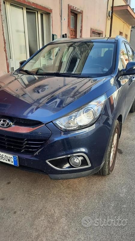 Käytetty Hyundai ix35 115 HP (84 kW) 2011 Sininen Katumaasturi