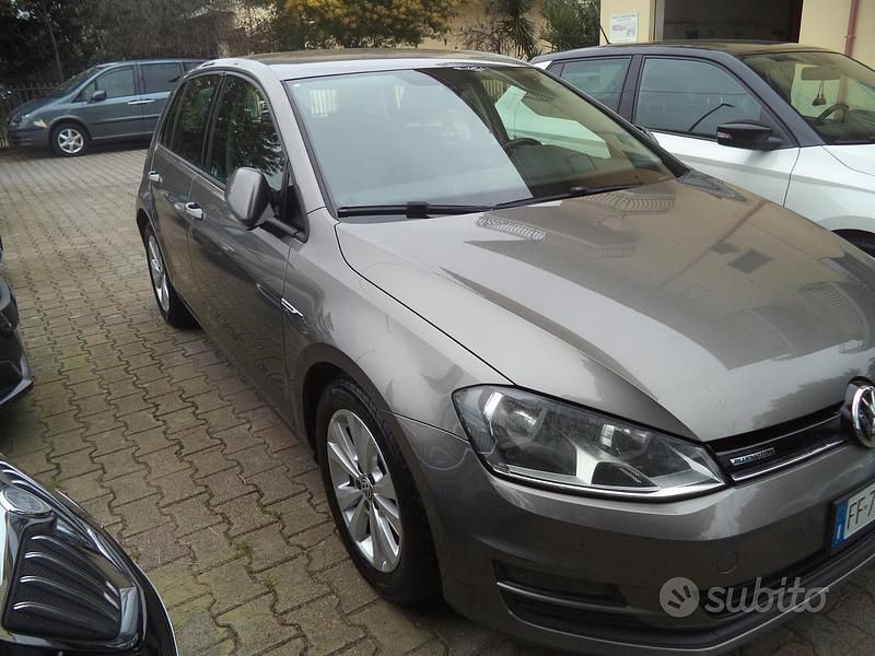 Usata VW Golf VII Comfortline 110 CV (80 kW) 2014 Grigio Berlina