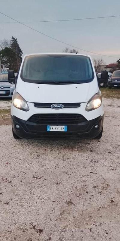 Usata Ford Transit Custom 104 CV (76 kW) 2017 Bianco Berlina