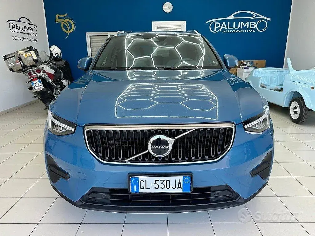 Usata Volvo XC40 Core 129 CV (94 kW) 2022 Blu SUV