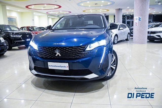 Usata Peugeot 3008 Allure 131 CV (96 kW) 2022 Grigio SUV