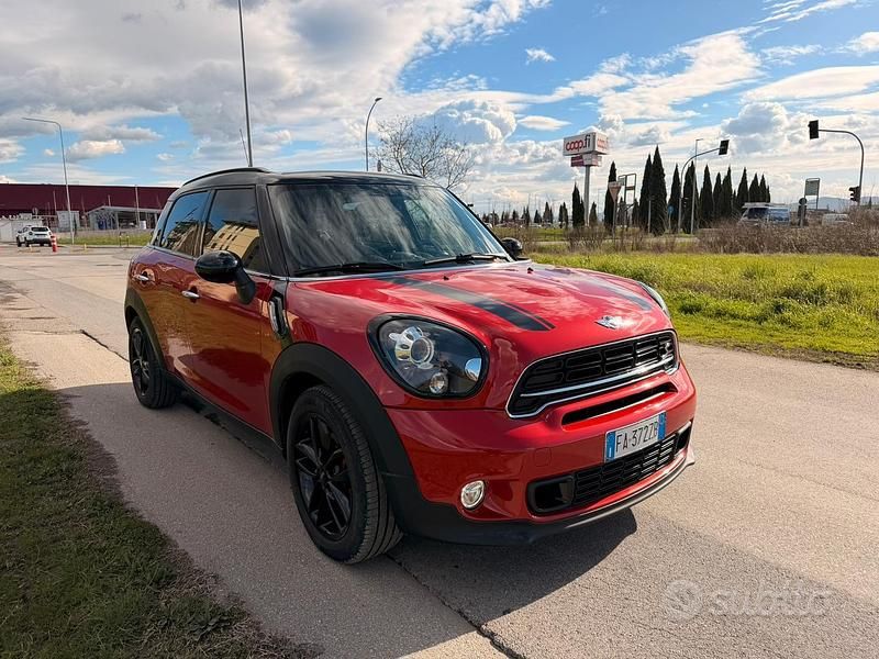 Usata Mini Countryman 90 CV (66 kW) 2015 Rosso SUV