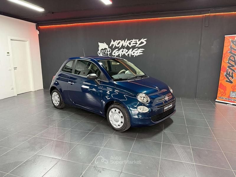 Usata Fiat 500 69 CV (50 kW) 2016 Blu dipinto di blu Utilitaria