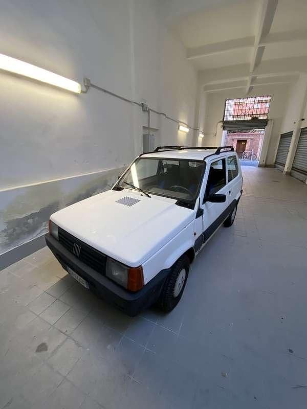 Usata 2003 Fiat Panda Tre volumi | 1100 € (Ottimo prezzo) - Immagine 1/4
