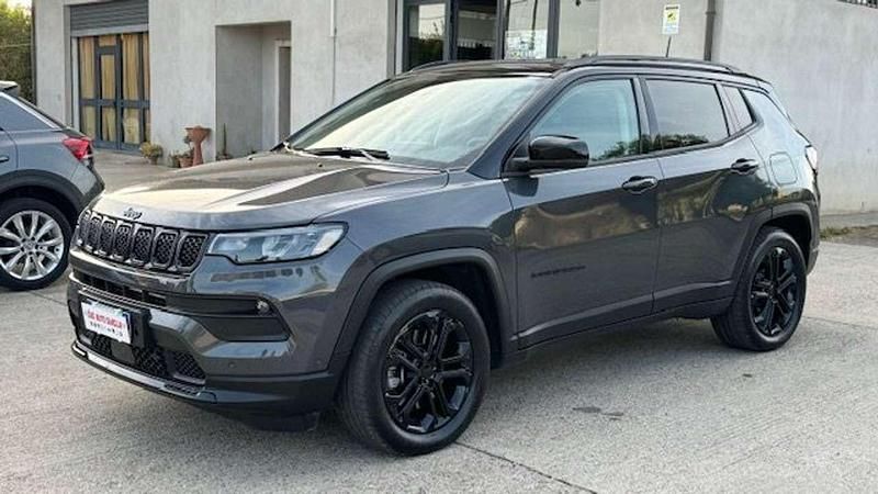 Usata Jeep Compass Night Eagle 131 CV (96 kW) 2022 Grigio SUV
