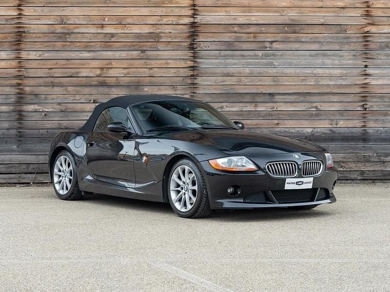 Usata BMW Z4 Efficient Dynamics 231 CV (169 kW) 2004 Nero Cabrio
