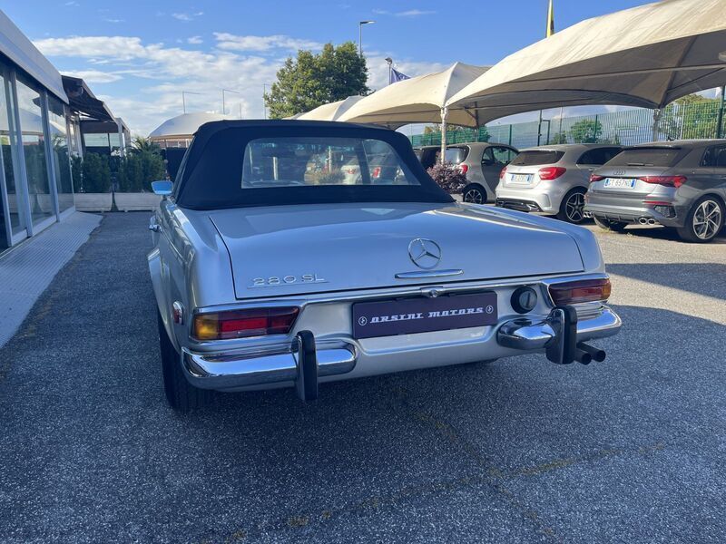 Usata Mercedes SL280 170 CV (125 kW) 1968 Argento Cabrio