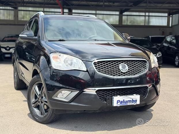 Usata SsangYong Korando 175 CV (128 kW) 2011 Nero SUV