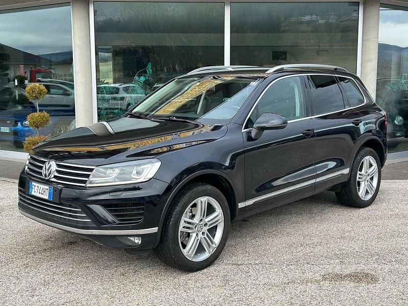 Usata VW Touareg Executive 204 CV (150 kW) 2016 Nero SUV