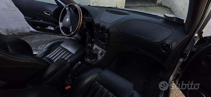 Usata Alfa Romeo 166 140 CV (102 kW) 2001 Grigio Berlina