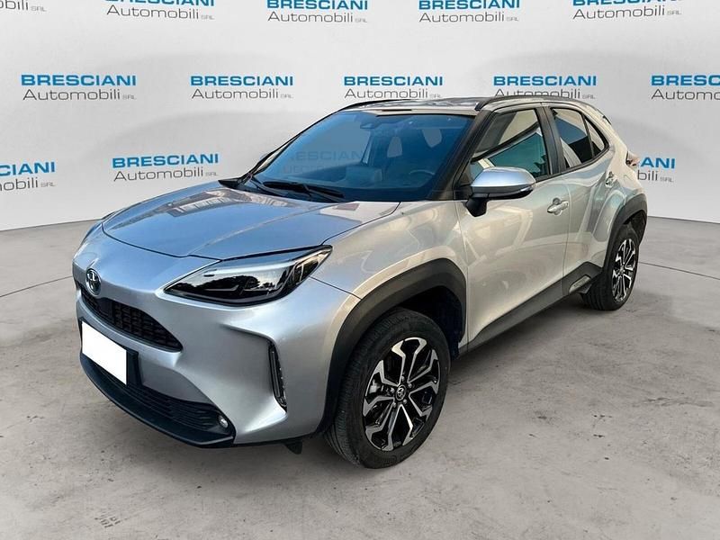 Usata Toyota Yaris Cross Trend 92 CV (67 kW) 2024 Grigio SUV